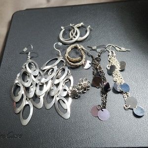 Earrings. Bundle